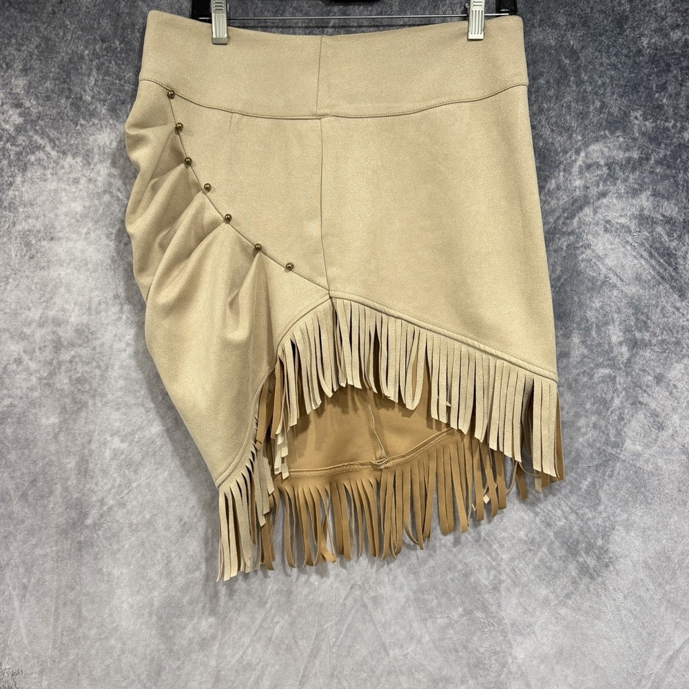 Lypobala Women’s L Beige Faux Suede Fringe Skirt Western Boho Studded